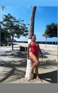 bbyalexxxa Relaxing on the beach Foto 4