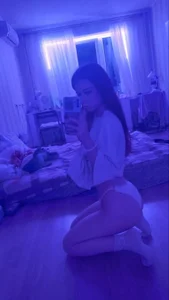 MoireHellums Free for all my sweeties Pic 3
