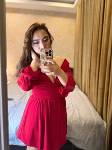 DanaVelvet Public slika 5