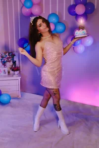 ✨🎉✨🎉Happy Birthday ✨🎉✨🎁 de Andy_Gamboa  6 photos