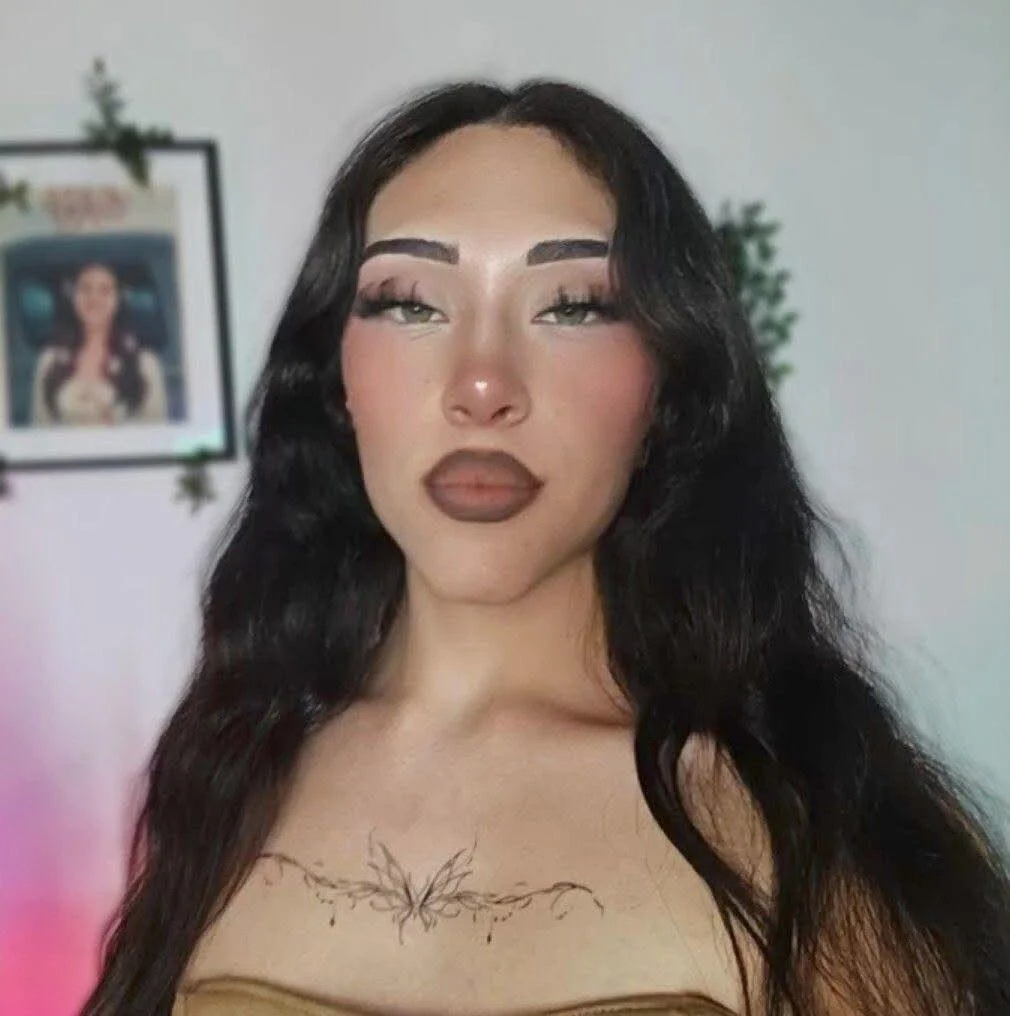 Velvet_Raze adlı kullanıcının viral fotoğrafları:  9900
