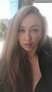 shana_powerss Lana here Poză 6