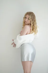 Linda__BloomPublic Bild