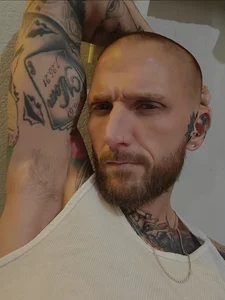 F_D_R_ Public зображення