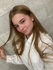 RosamariaBreeding White Shirt and a Tiny Smile 🤍 Pic 3