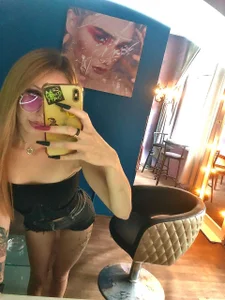 Velvet-Vexel Me Pic 3