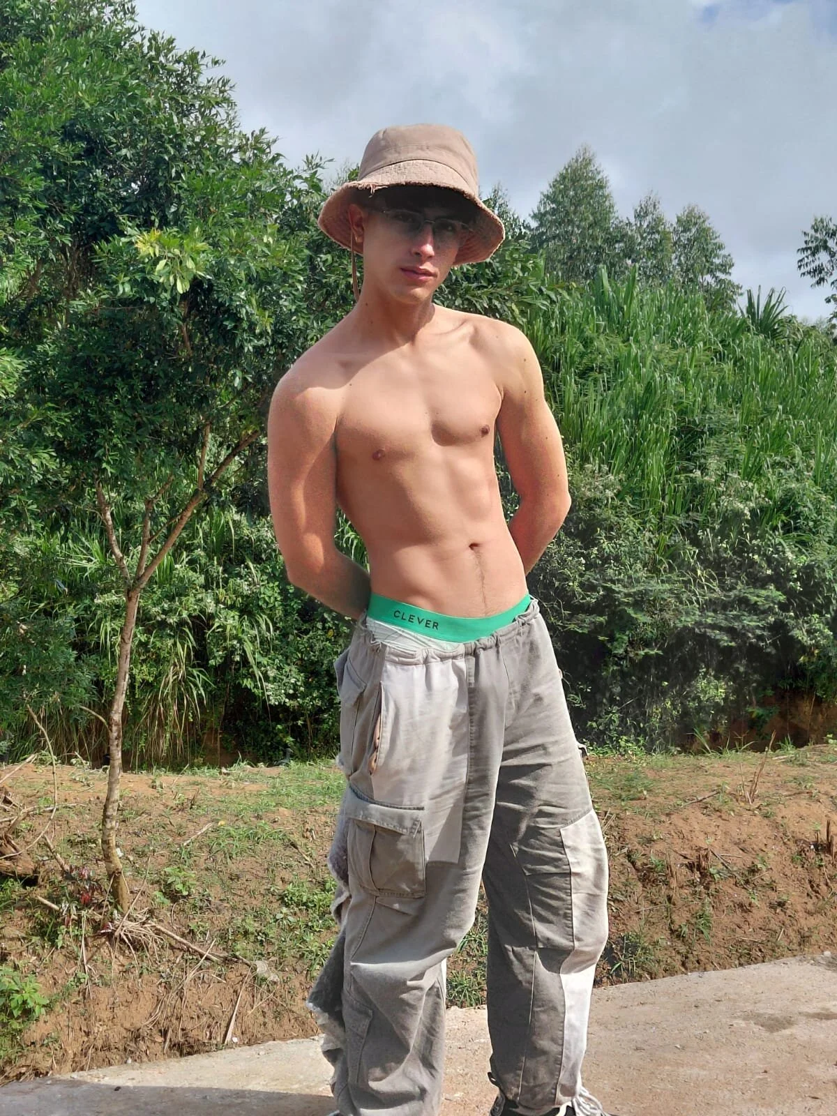 Aaron_Eze избранные изображения 3172