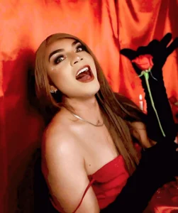 karol_elegance_ Valentine's Day Pic 3
