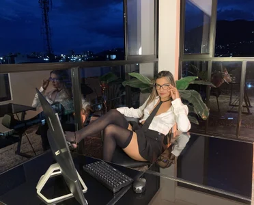Asura_love Your secretary is very horny Pic 4
