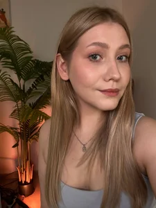 Emilicious Public صورة واحدة|Emilicious Public صورتان|Emilicious Public  5 صور|Emilicious Public  5 صورة