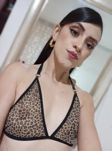 Kitty__Rose__のsexyの 2枚の写真