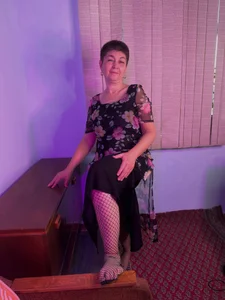 RoseStarr I'm in nylon stockings Pic 2