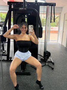 paola_rodriguez: your downfall 🫦😘 ( 3 фото)