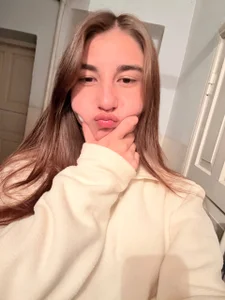 JenniferCasey Cutie? Gorgeous Pic