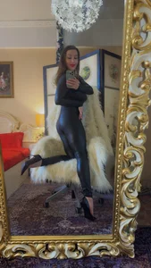 SofiaBimboss Lovely long legs Bilde 2