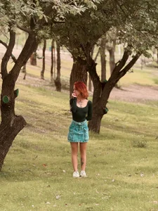 RosieSecret 🫦Alone in the park with NAUGHTY THOUGHTS Gambar 4