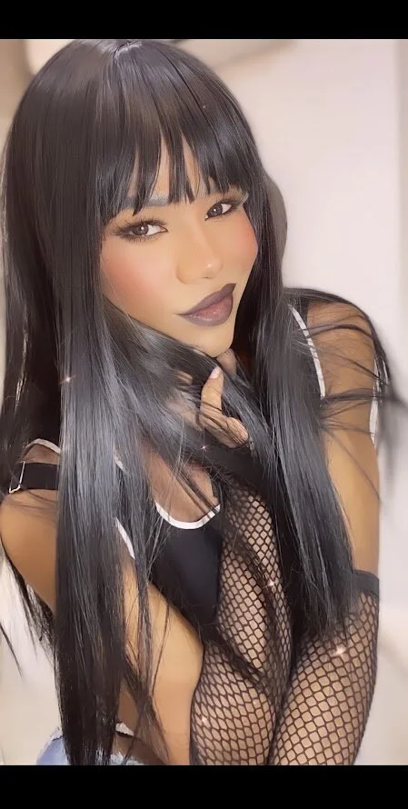 Zendalla_Ebony Public Foto 3