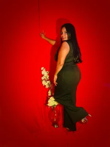 Sam-Evans-hot Public Pic 3