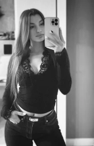 JerleneBelfy The most beautiful girl on the planet🕸 Pic