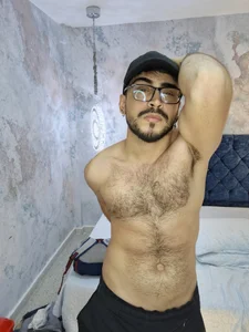 DANTEBELLUCI What do you think of my body? 💦 Pic