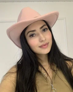 victoria_flores1 This is how desire looks Pic 4