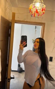 rouse__hallberg Public Pic 2