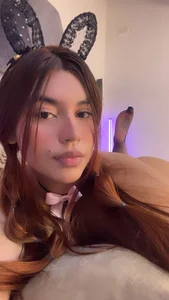 DulceJones Pretty Bunny Pic 4