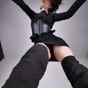 I'm the beginning of your obsession… and the end of your will de Edranah Foto 5