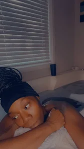 QueeneCoco Public টি ছবি