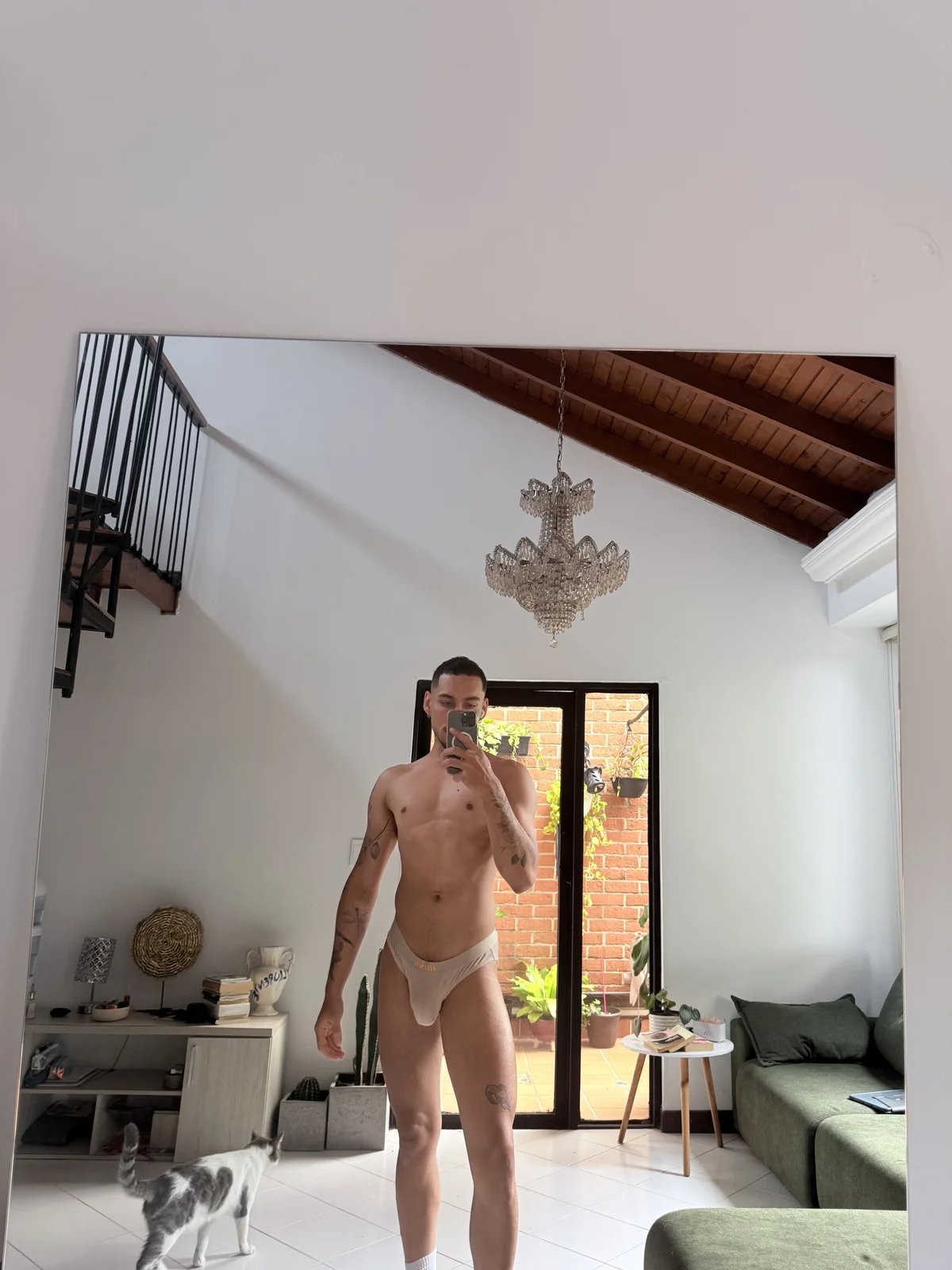 DavidC_ 님의 트렌드 중인 사진  3046개