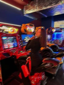 TylerAbbay Public  5. fénykép