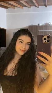 MaliiroouseのTu crespa favorita 👩🏻‍🦱🫶🏻の 3枚の写真