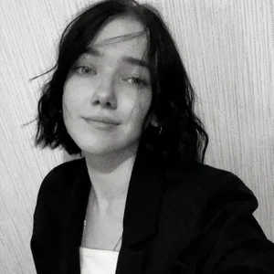 NylaVeyne Public Foto 2