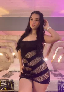 _NatachaDiaz_ In black body Pic 3