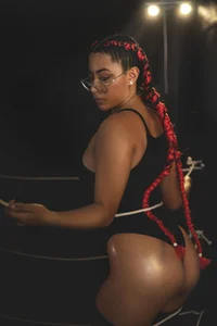 Camilaperson My big as in oil Pic 3