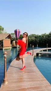 AntoniaSaints kullanıcısının Hot in red albümü -  8 fotoğraf