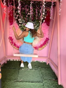 SarahCinnamon- Public Immagine  9