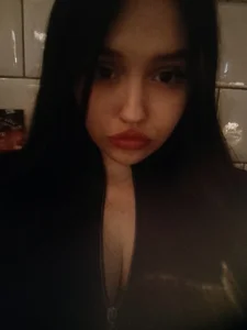 AmmyZhaklin Public Pic 4