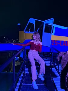 sher-- Tell me your fav day 💯✨️  4 снимка