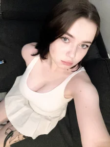SallyKelley Upside down Pic 5