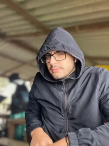 thomas_gun: me ( 3 фото)