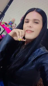 alexsandra_kiss Sweet tease 💗 with flirty charm 🌸😘 Pic 2