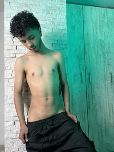 axeldarkk Public Gambar 3