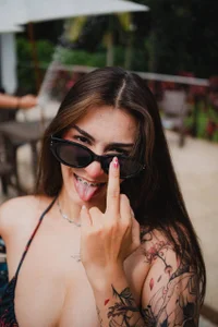 Bonnie_Rider hottest rider 😏🏍️🏁 Poză