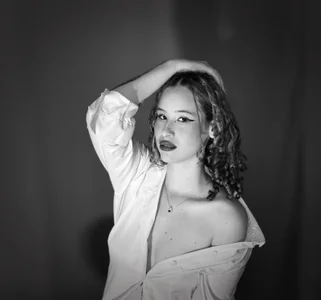 🖤🖤 de Nami_Curls Foto