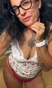 HouseOfIvy Red lace thongs and Cherry 🍒 top Poză 3
