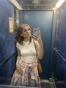 horny_girll1 Public 사진 4