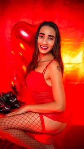 crystal_sm Valentine's Day in Colombia come and let's enjoy together...❤️‍🔥🍒💝💖😍 Foto 3