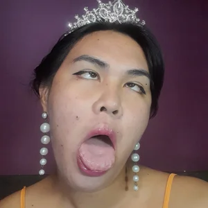 Slutty_cock23 its me KARINA Pic