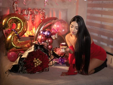 isabellajons MY BIRTHDAY JULY 15TH I CELEBRATE Pic 3